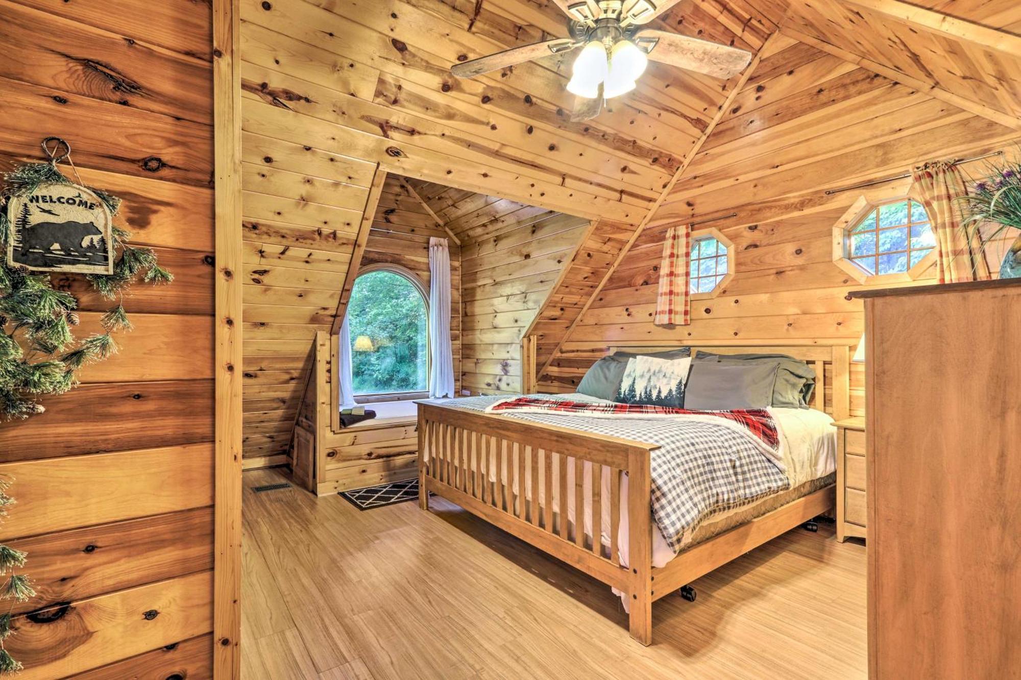 Cozy Mountain Cabin In Perfect Location เซอเวียร์วีล ภายนอก รูปภาพ