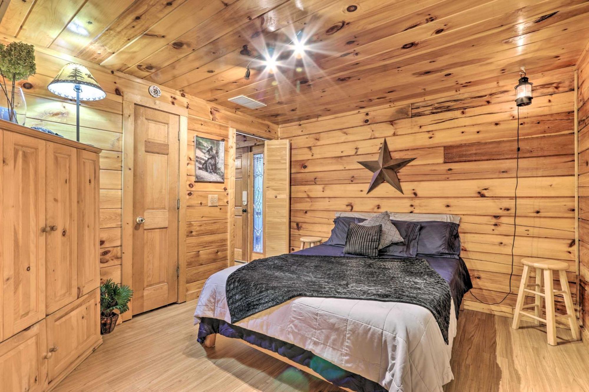 Cozy Mountain Cabin In Perfect Location เซอเวียร์วีล ภายนอก รูปภาพ