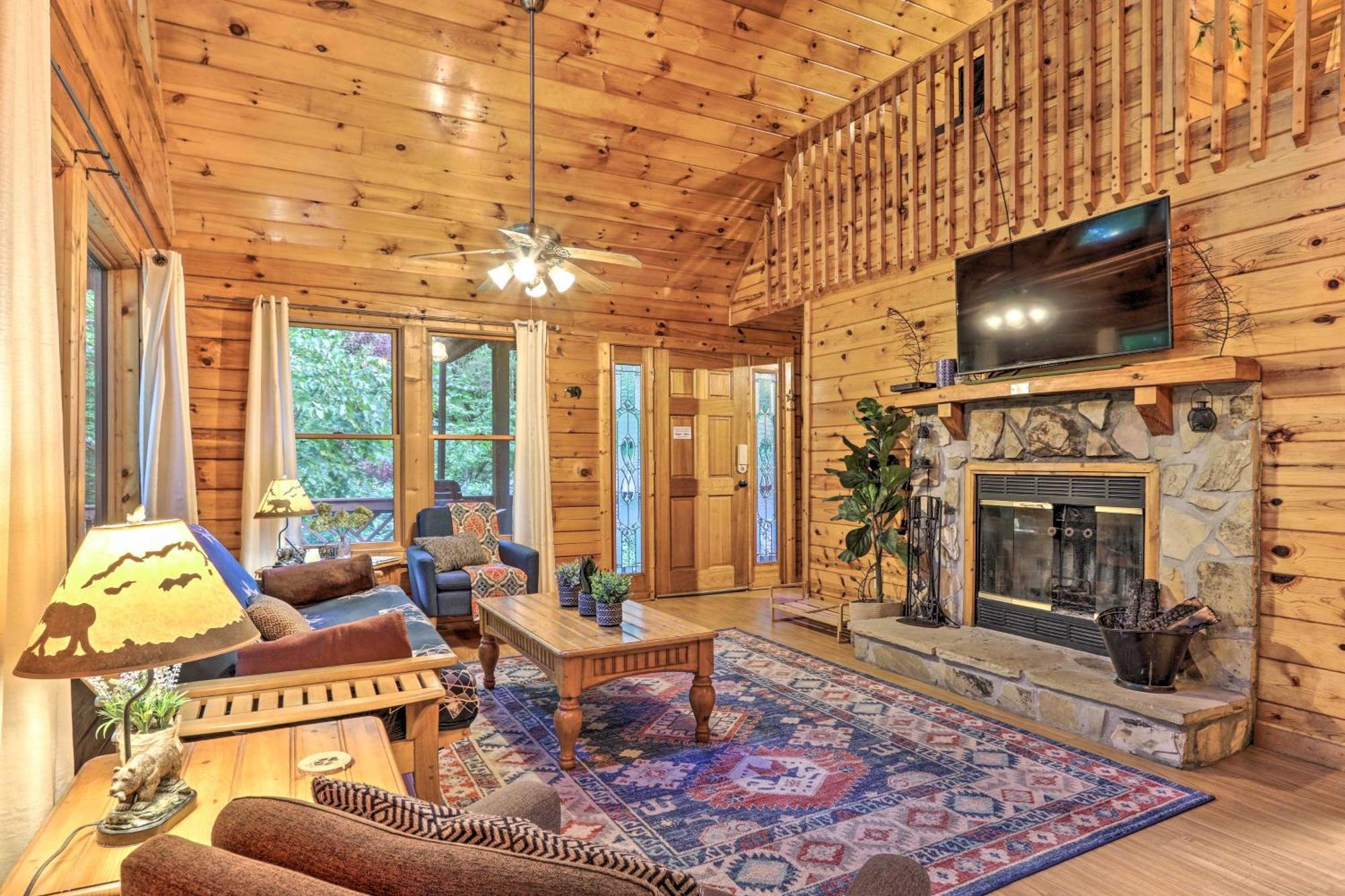 Cozy Mountain Cabin In Perfect Location เซอเวียร์วีล ภายนอก รูปภาพ