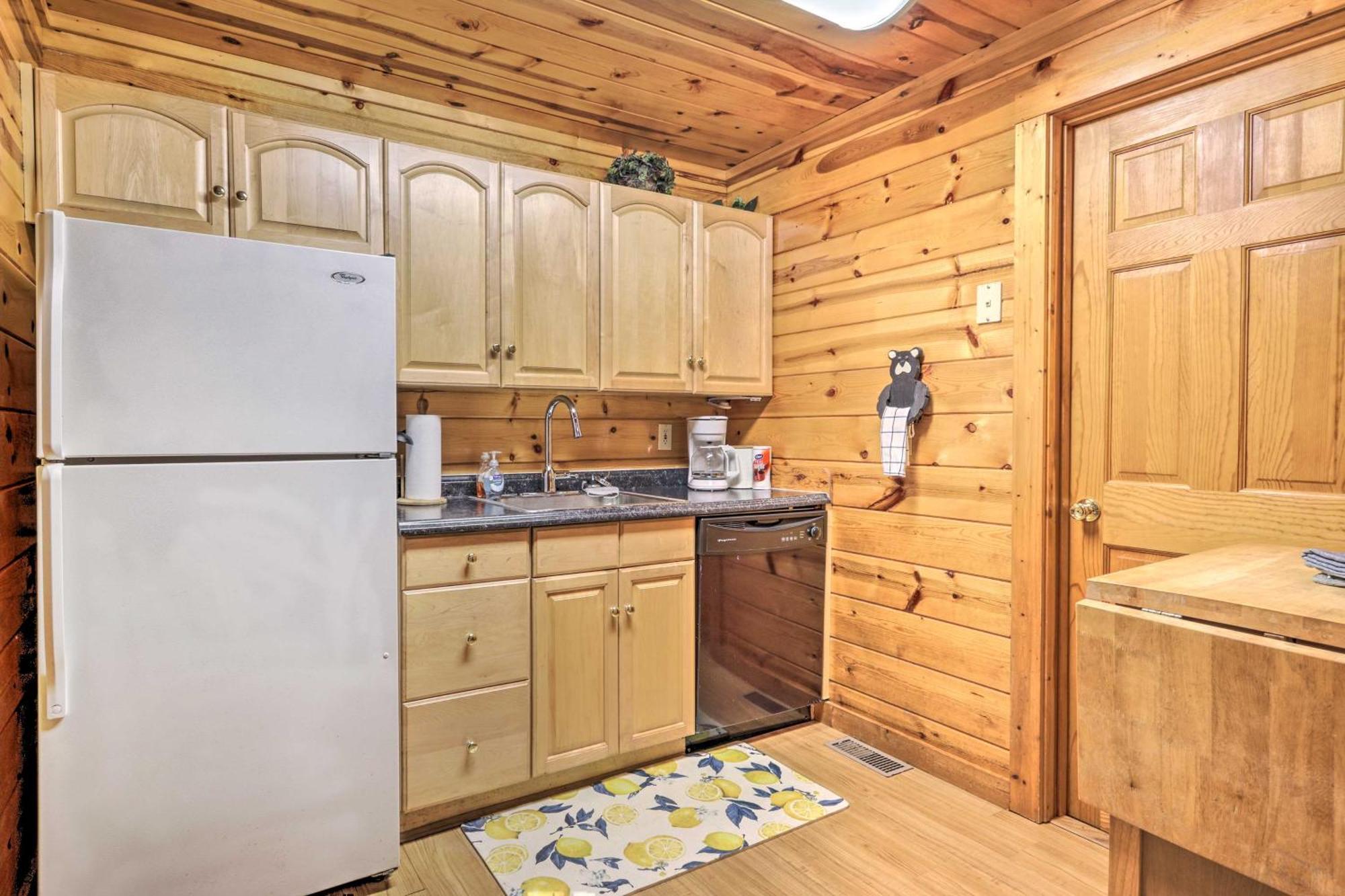 Cozy Mountain Cabin In Perfect Location เซอเวียร์วีล ภายนอก รูปภาพ